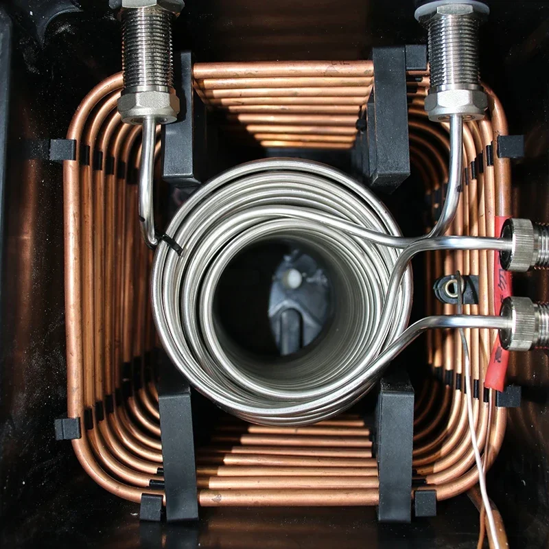 Máquina de cerveja de dupla face Refrigerador de água de mesa Equipamento de fabricação de cerveja Refrigerar rapidamente Máquina de mesa comercial 40L/h