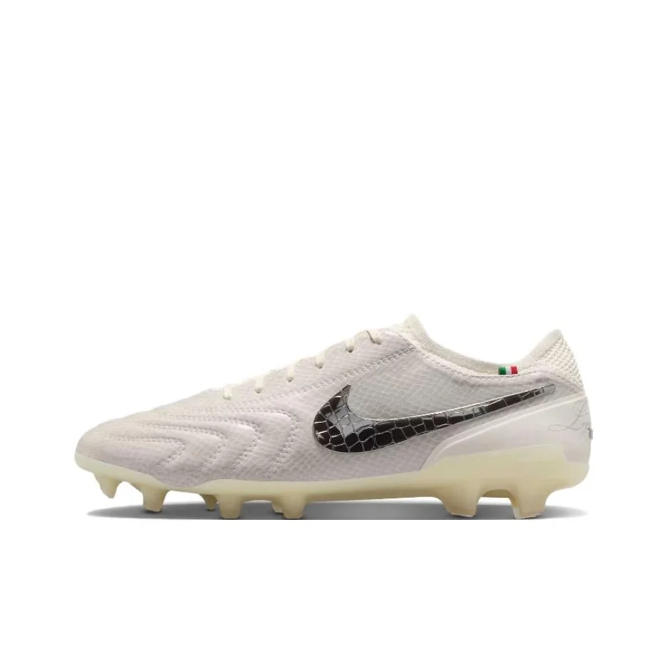 

Футбольные бутсы Nike Tiempo Legend 10, белые унисекс FZ1487-100