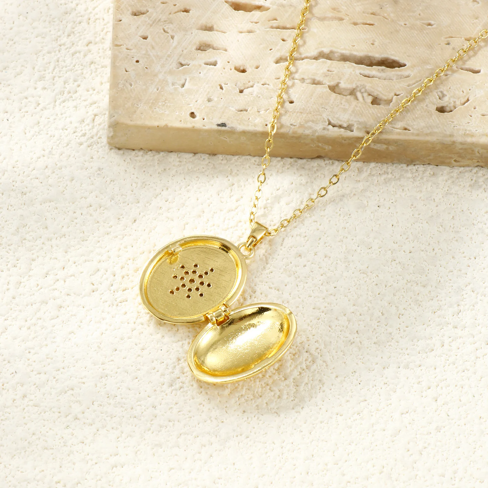 2 PCs Brass Can Open Galaxy Picture Locket Frame Pendants 18K Real Gold Plated Beige Enamel Oval Star Clear Cubic Photo 27x 17mm