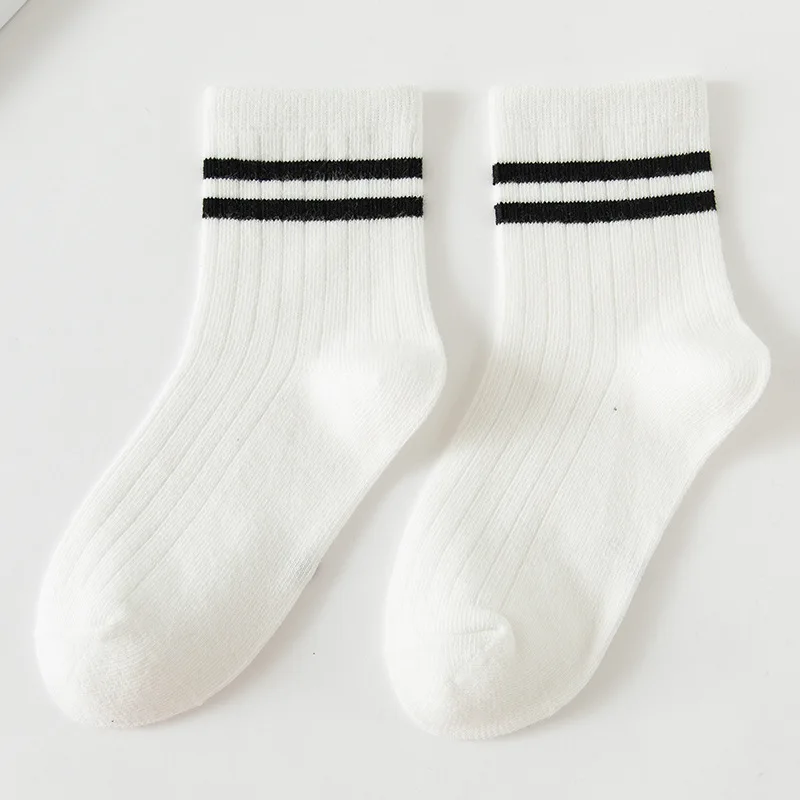 Chaussettes en coton pour garçons et filles, lot de 1 paire, couleurs noir blanc rayé bonbon, tube pour l'école, printemps automne