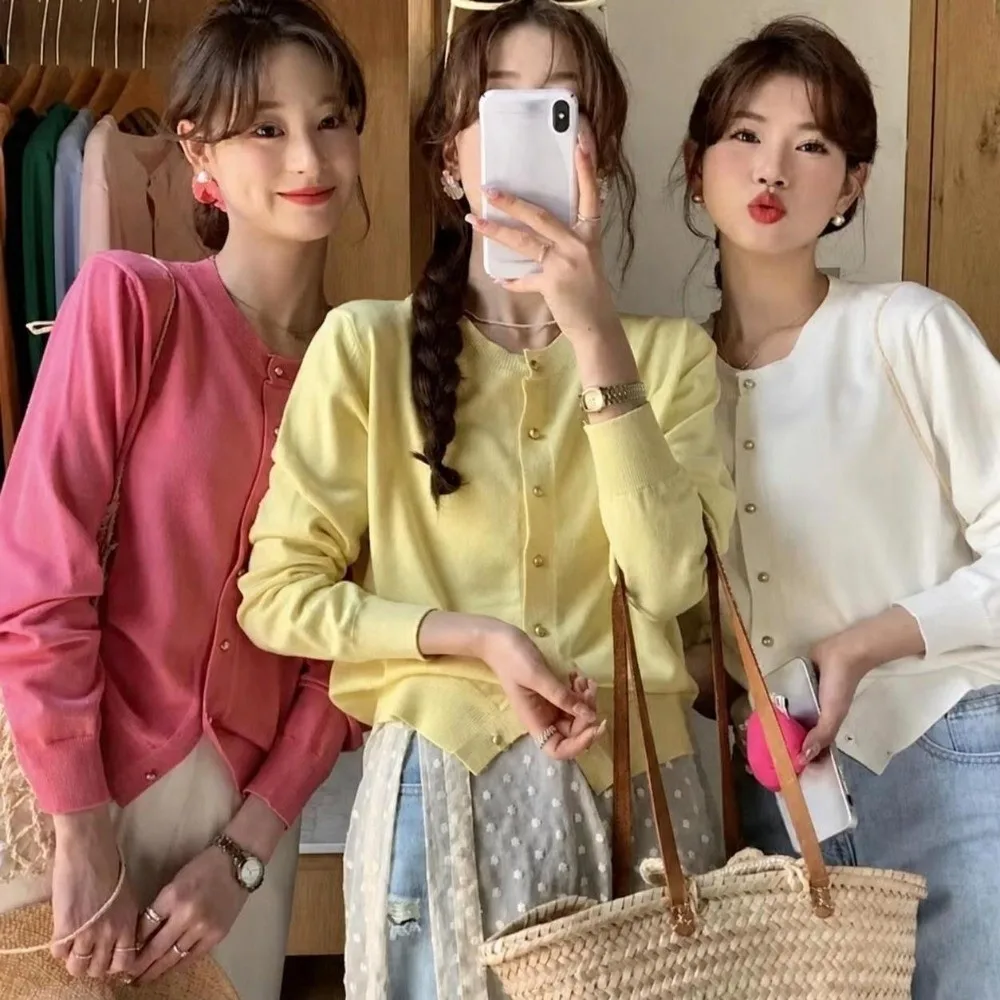 Casual Long Sleeve Knit Cardigan Single Breasted Solid Color Women Cardigan Round Neck Knit Outerwear