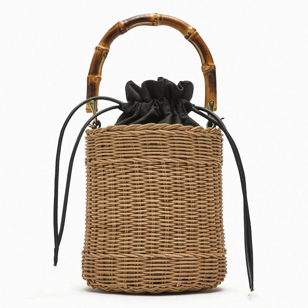 Fashion Rattan Women Shoulder Bags Designer Bamboo Handle Wicker Woven Handbags Casual Summer Beach Straw Bag Small Bucket Purse