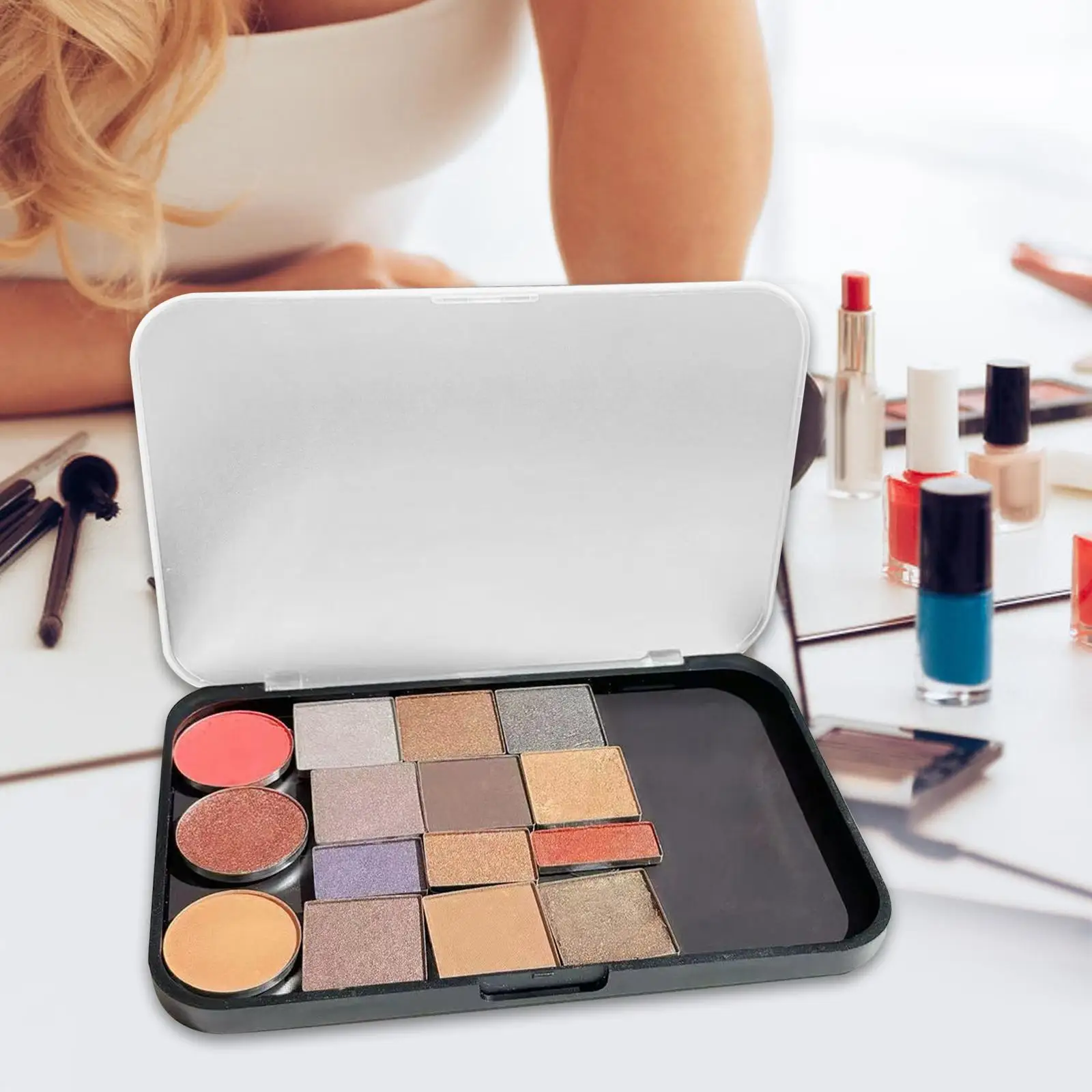 Palette de maquillage vide avec boîte de rangement de distribution de fard à paupières transparent givré
