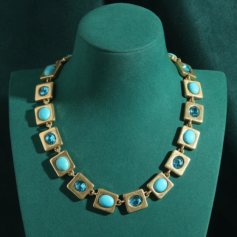 

Vintage Blue Turquoise Necklace Choker Gradient Square Antique Gold Color Green Pine Crystal Luxury Designer Jewelry 2025 New In