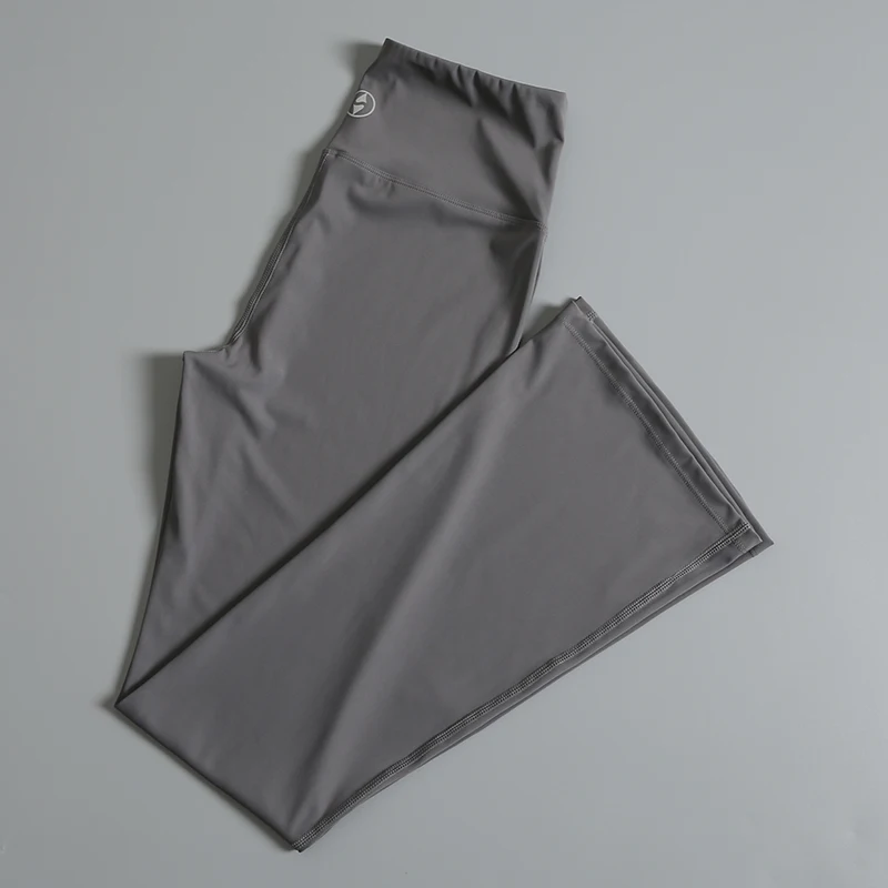 春と秋のスポーツで恥ずかしくないハイウエストリフティングヒップのためのベルボトムパンツを備えた女性用ヨガパンツ