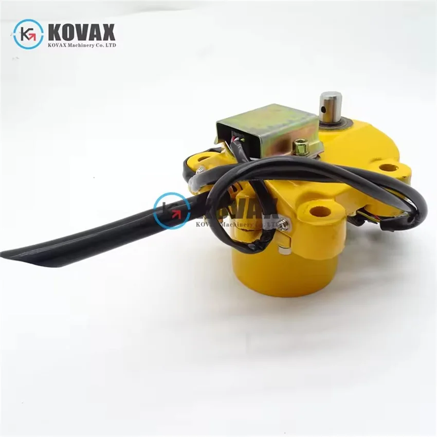 Excavator Stepping Motor 7824-30-1600  Fits for Komatsu PC100-5 PC150-5 PC220-5 R210-3 Throttle Motor