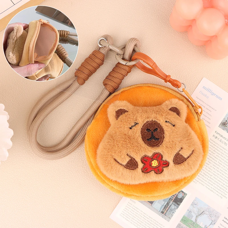 Porte-monnaie rond en peluche de dessin animé Capybara, mini sac de rangement portable pour téléphone, lanière de téléphone, pendentif mignon, sauna, cadeau pour enfants et filles, 1PC