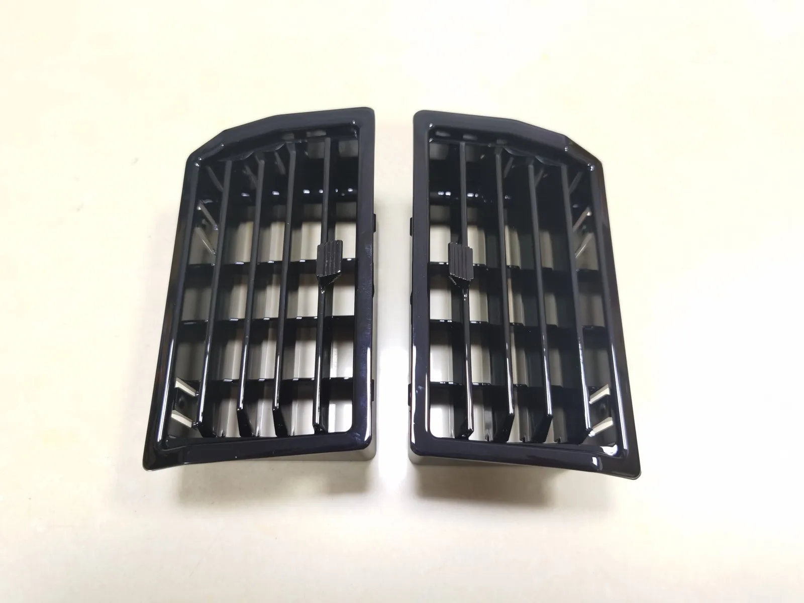 Motorcycle Lower Fairing Fresh Air Vents For Honda Gold Wing 1500 1988-2000 GL1500 GL1500SE GL1500SE GL1500A