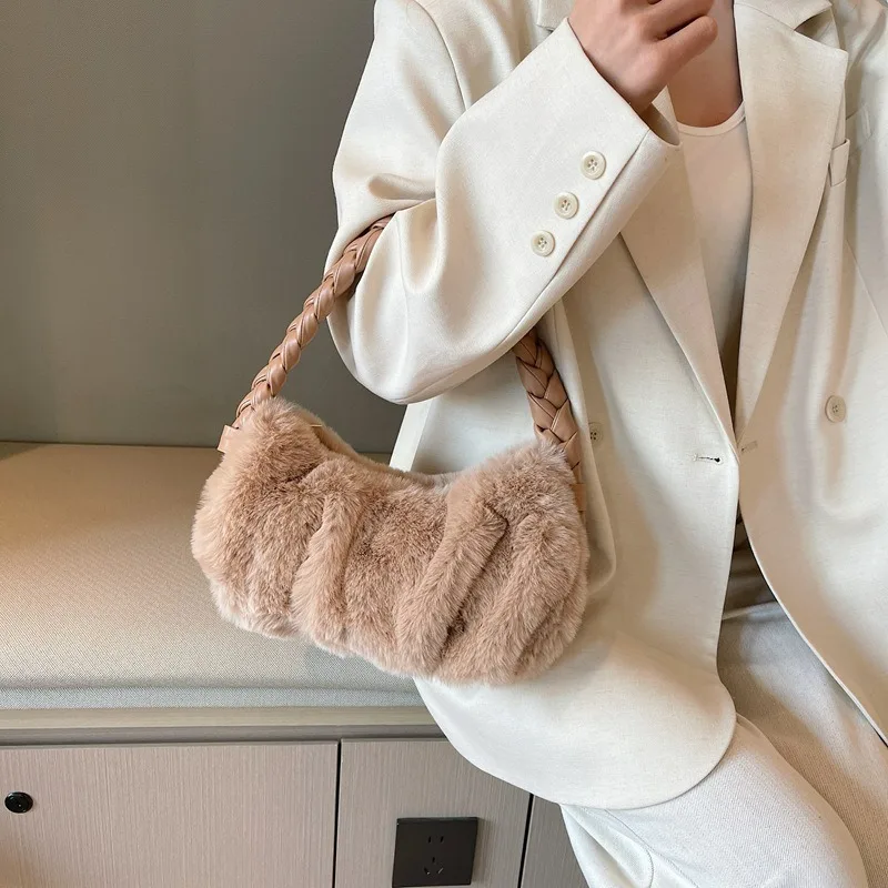 Autumn and winter new braided armpit plush bag six colors solid color versatile cute simple niche design advanced sense large ca