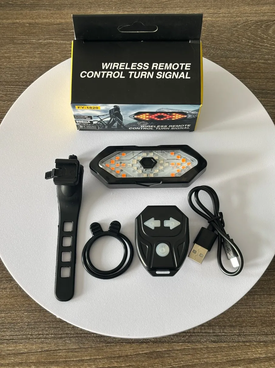 USB Rechargeable LED Bicycle Rear Light With Horn Turn Signals Waterproof Seat Post Mounted Bike Tail Light Battery Powered