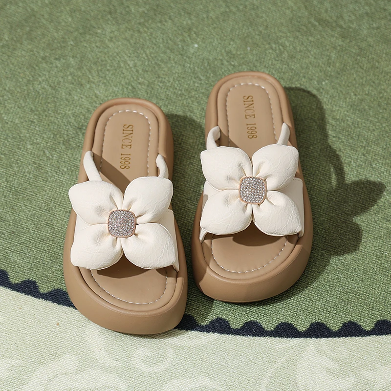 

Platform Sandals and Slippers for Summer Wear 2026 New Trifle Cake Temperament Women's Seaside Sandals