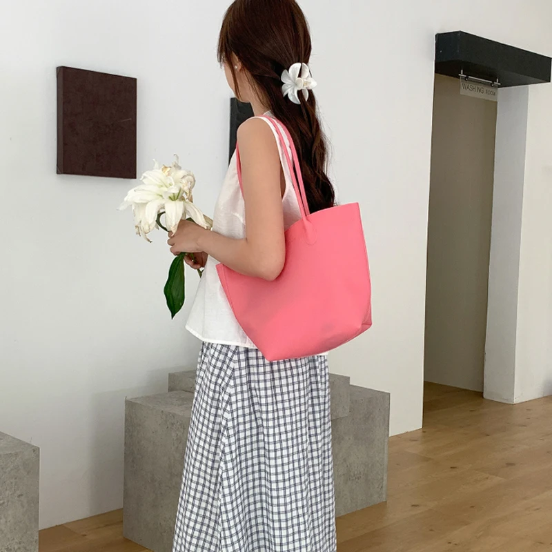 Transparente PVC-Eimertasche, wasserdichte Damen-Tragetasche mit Innentasche, bunte Dopamin-Handtasche für den Arbeitsweg mit großem Fassungsvermögen – Detail 17