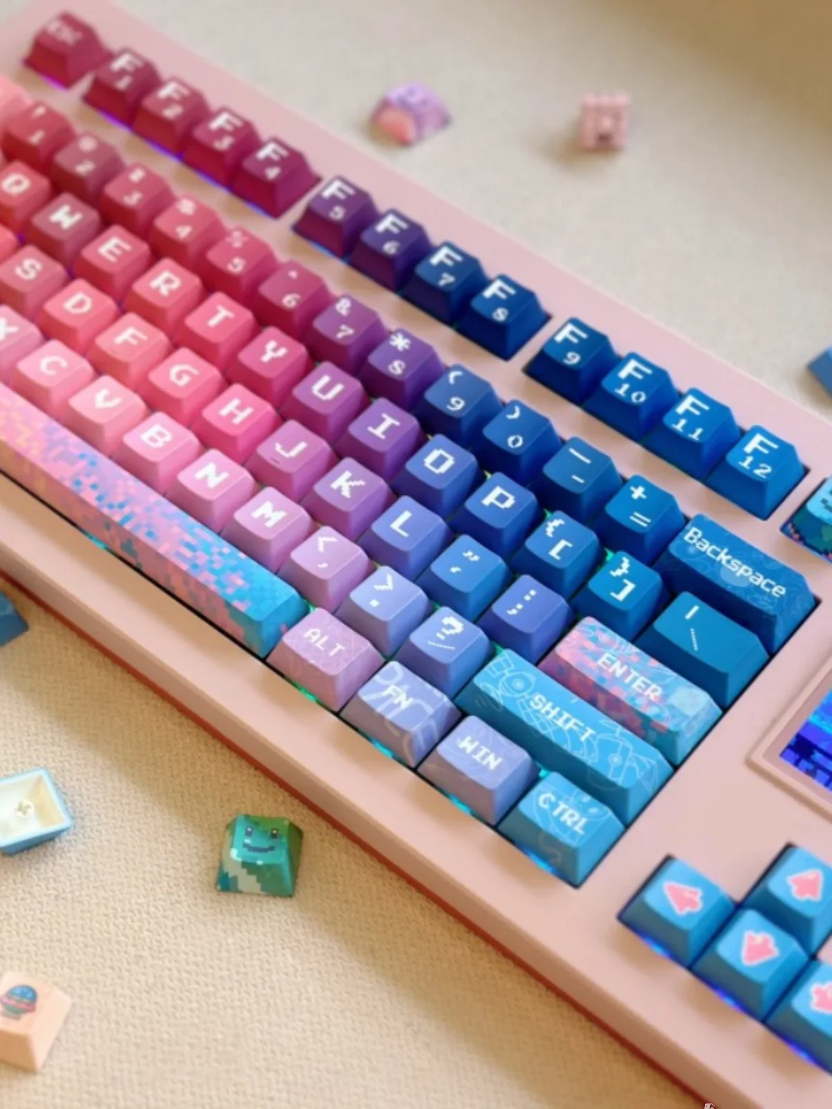 Pixel space keycaps Original highly sublimated keycaps Full five-sided keycaps Mechanical keyboard