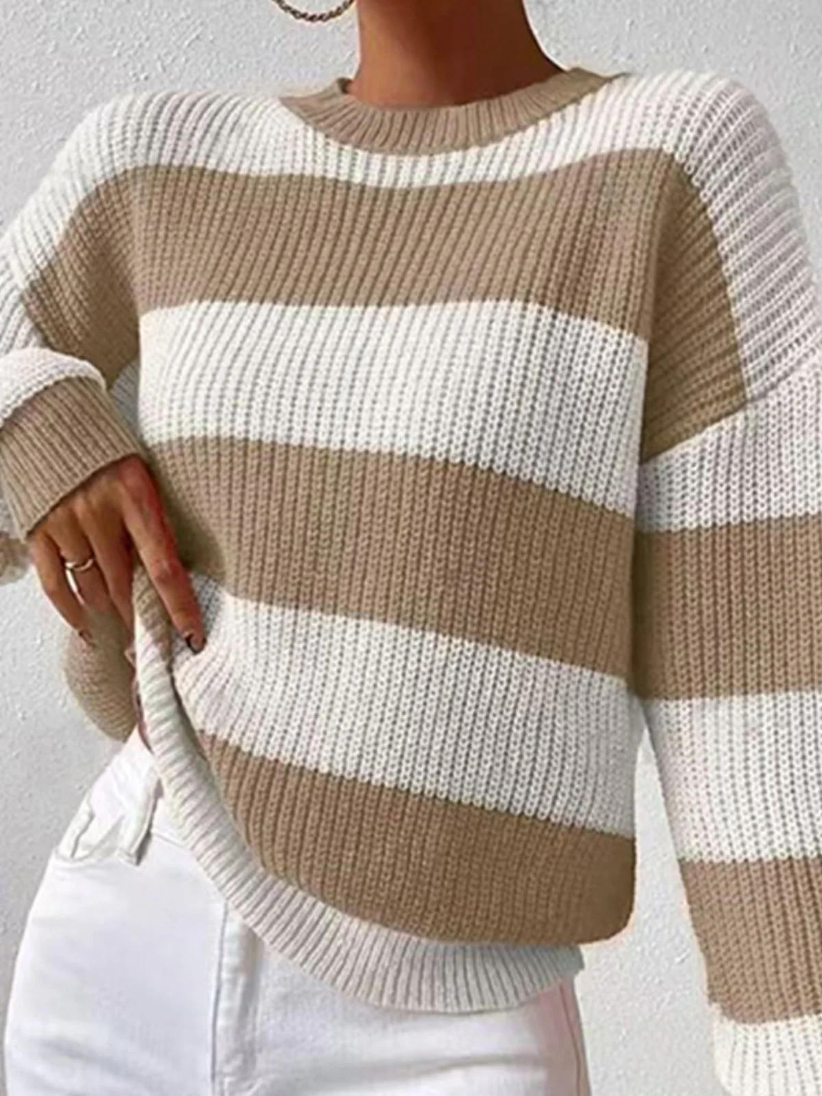 

Повседневный свободный вязаный свитер с длинными рукавами и круглым вырезом для женщин, осенне-зимняя новинка, в полоску, в стиле lazy fashion, верхняя одежда