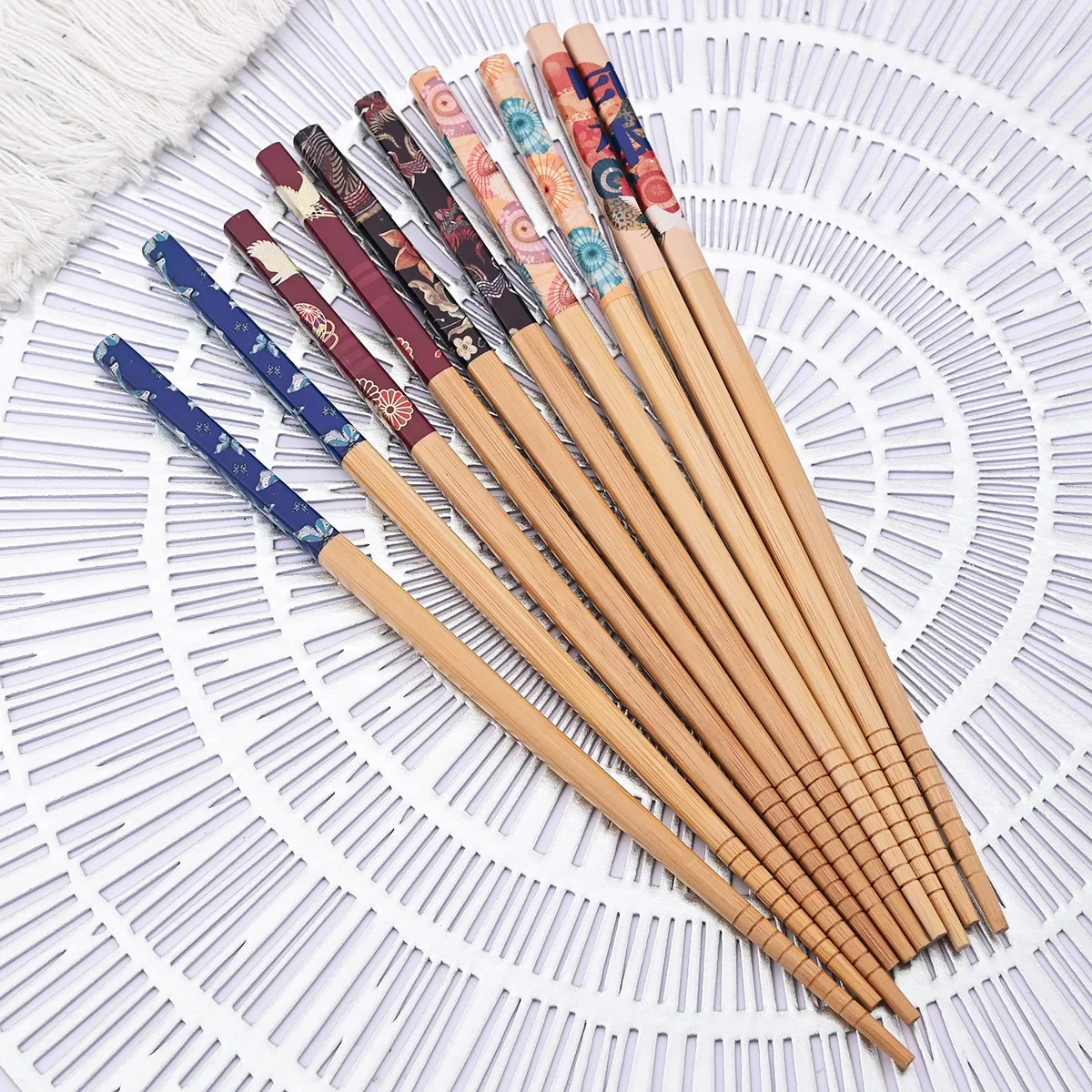 Non‑Slip Reusable Chopsticks 5 Pairs Bamboo Chopsticks Set Japanese Floral Print Chopsticks for Sushi Home Dining Gift