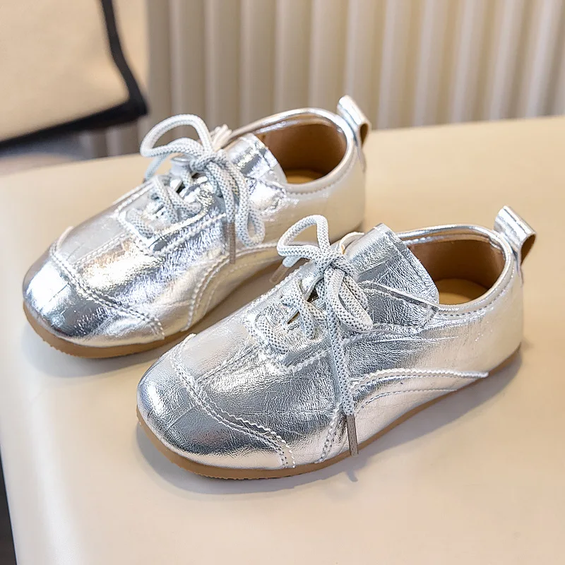 

Children Casual Shoes for Girls 2025 Autumn New Fashion Korean Style Soft Bottom Anti-slippery Versatile Princess Chic Sneakers