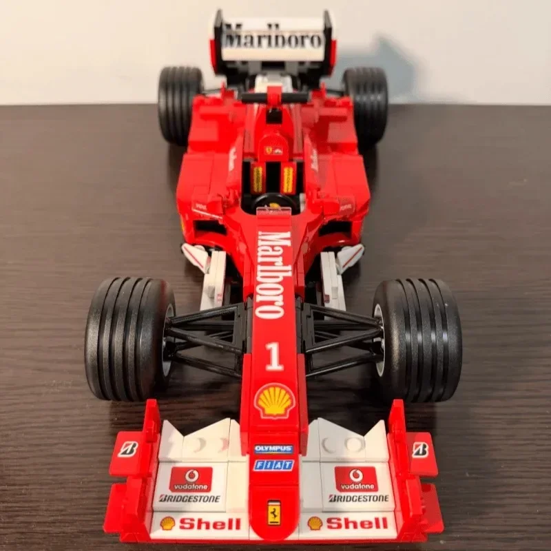 2026 735pcs Classic Racing Series Building Blocks Bricks, suitable as a birthday gift for racing-loving friends and a decorati