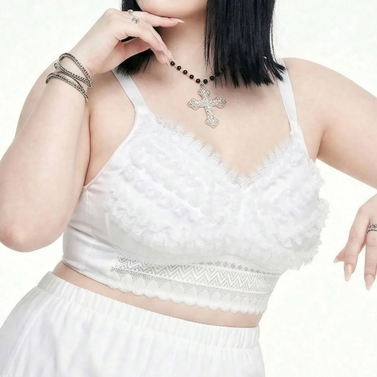 

Plus Size White Ruffle Lace Trim Crop Cami Top Bralette No Underwire Sweet Y2K Style For Women Daily Wear Loungewear