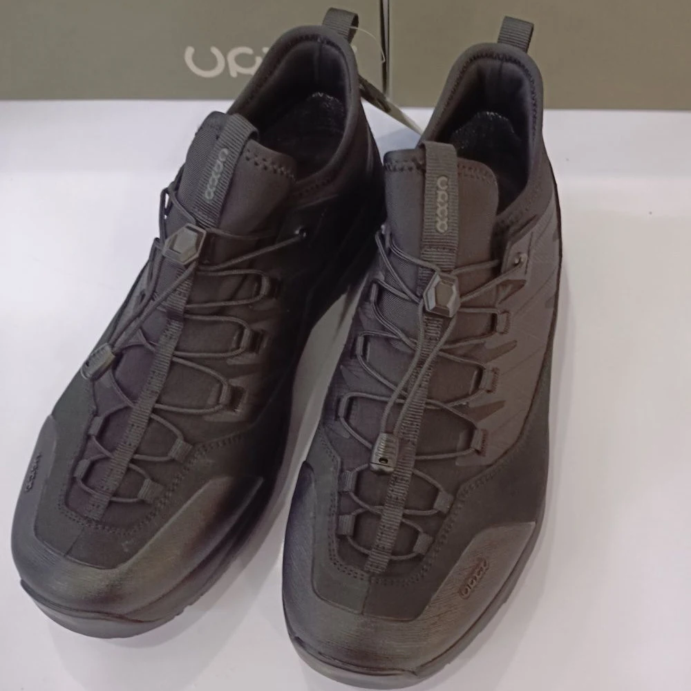 Leather Shoes Men Luxury Commuter Sneaker Elastic Buckle Waterproof Outdoor Hiking Camping Running Walking Travel Loafers Chic