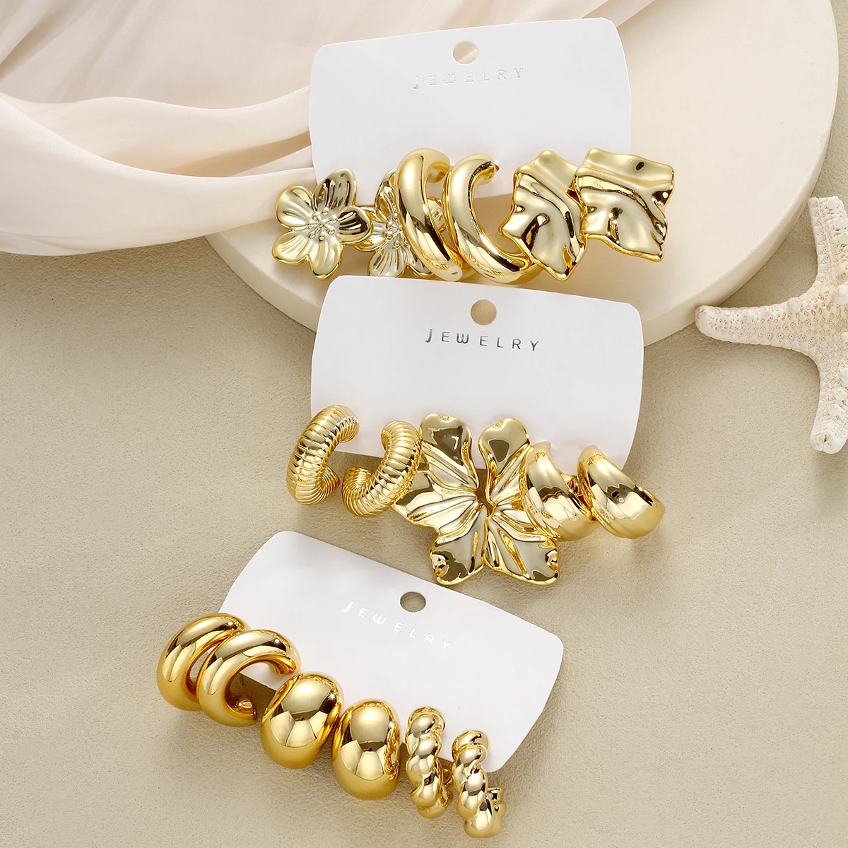 18 Pcs Gold Color Irregular Flower Earrings Set For Women Fashion Simple Butterfly Twisted Hoop Stud Earring Chunky Jewelry Gift