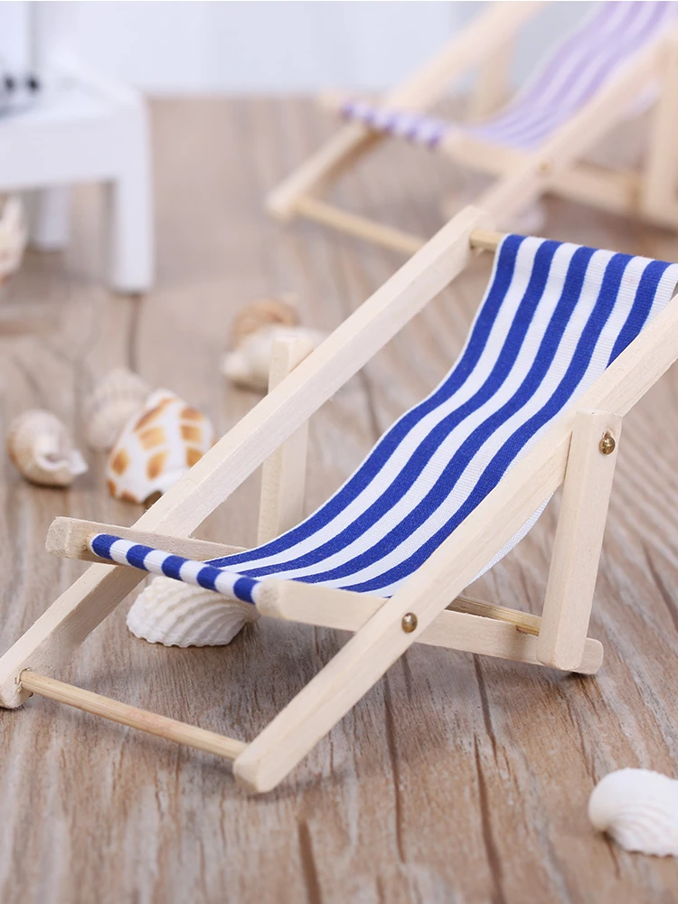 1PC Wooden Lounge Chair for 1/12 Dollhouse Miniature Furniture Folding Stripe Beach Chair Model Mini Home Desktop Decor