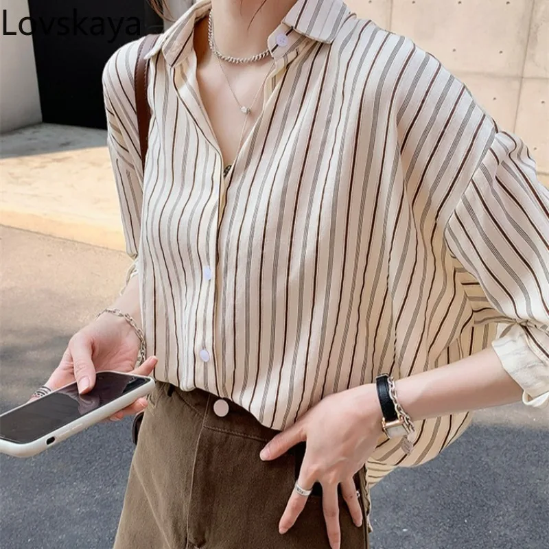 

New Korean version with loose design niche top versatile long sleeved shirt striped shirt for women