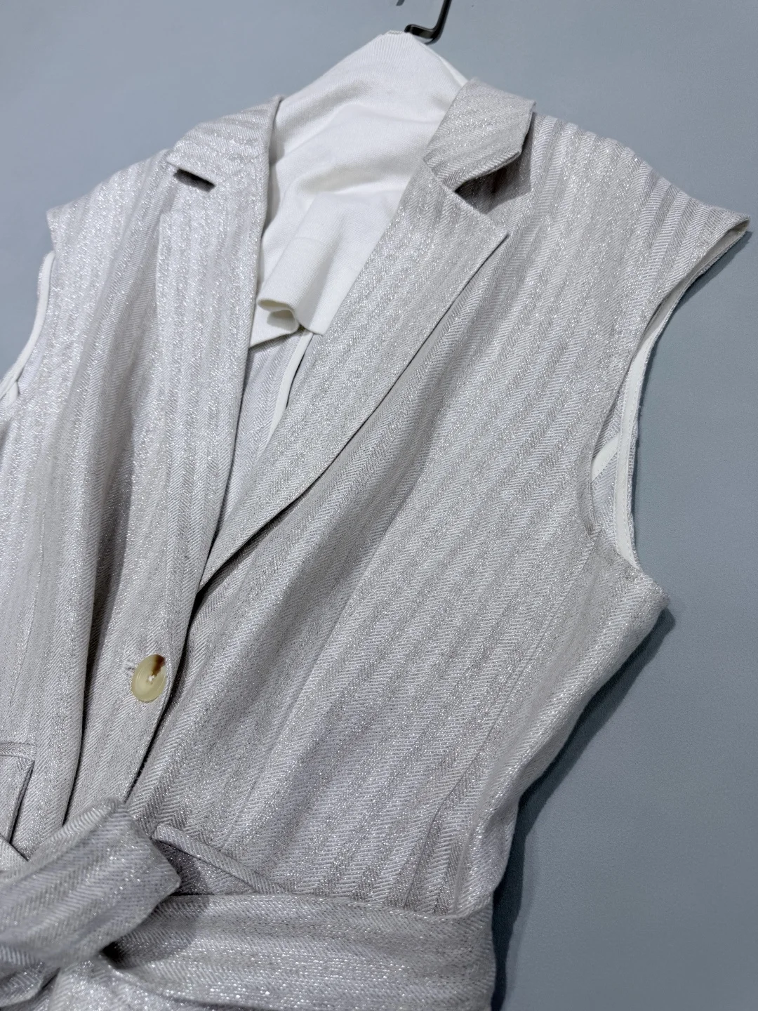 2026 Spring/Summer New Arrival: Women'S Chic & Minimalist Commuter Style Two-Piece Set — Linen Suit Vest And Wide-Leg Trousers