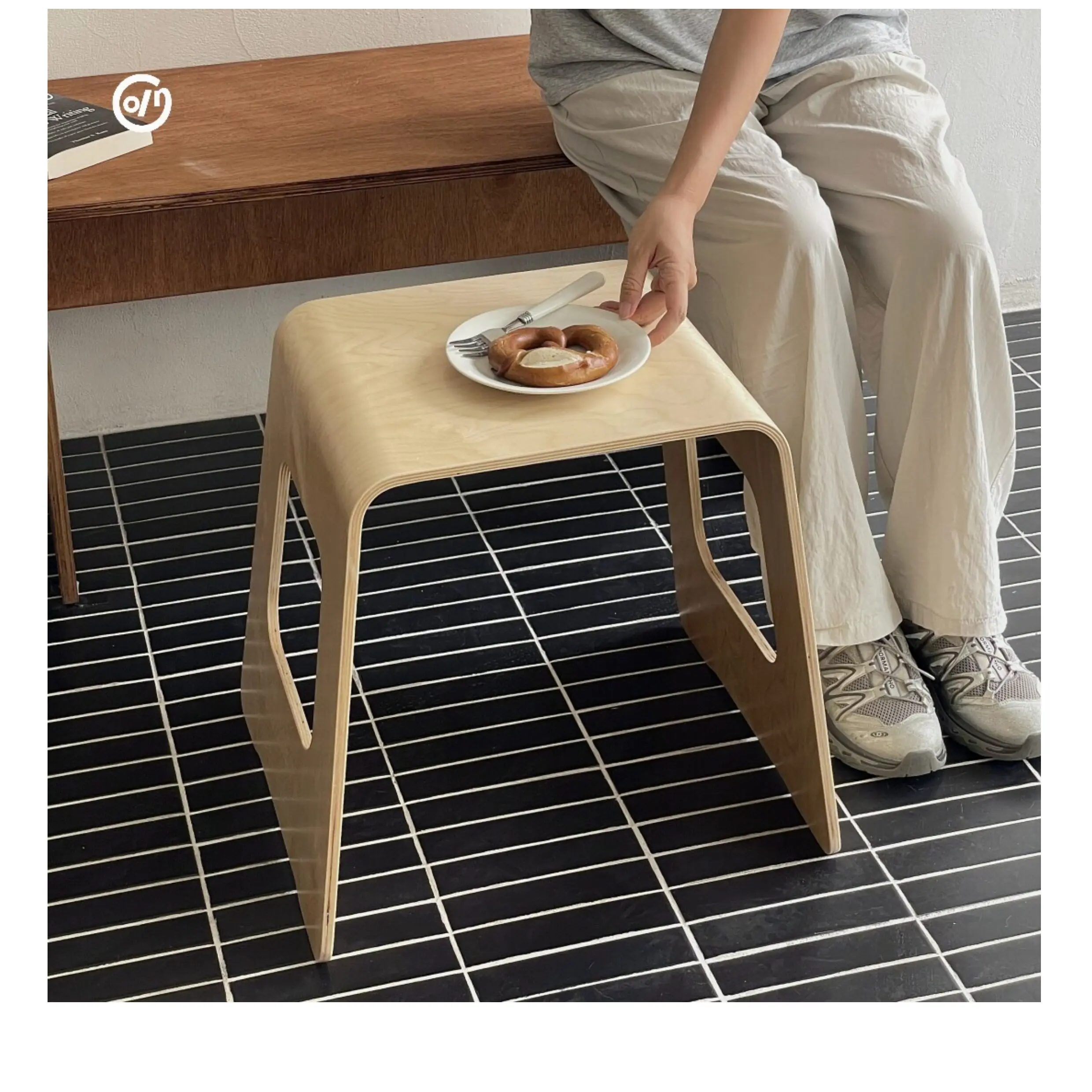 Korean-style Natural Wood Side Table/bay Window Table, Mid-century Modern Style Stool, And Trendy 
