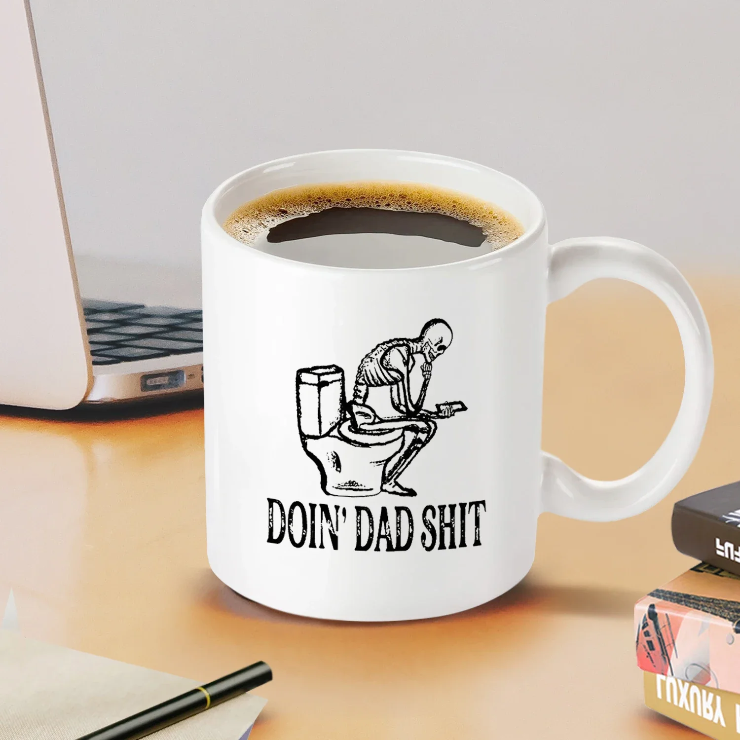 1pc, Dad Shit Funny Coffee Mug - Funny Skeleton Mug - 11oz Ceramic Tea Cup - Humor Mug For Dad Father's Day (White)