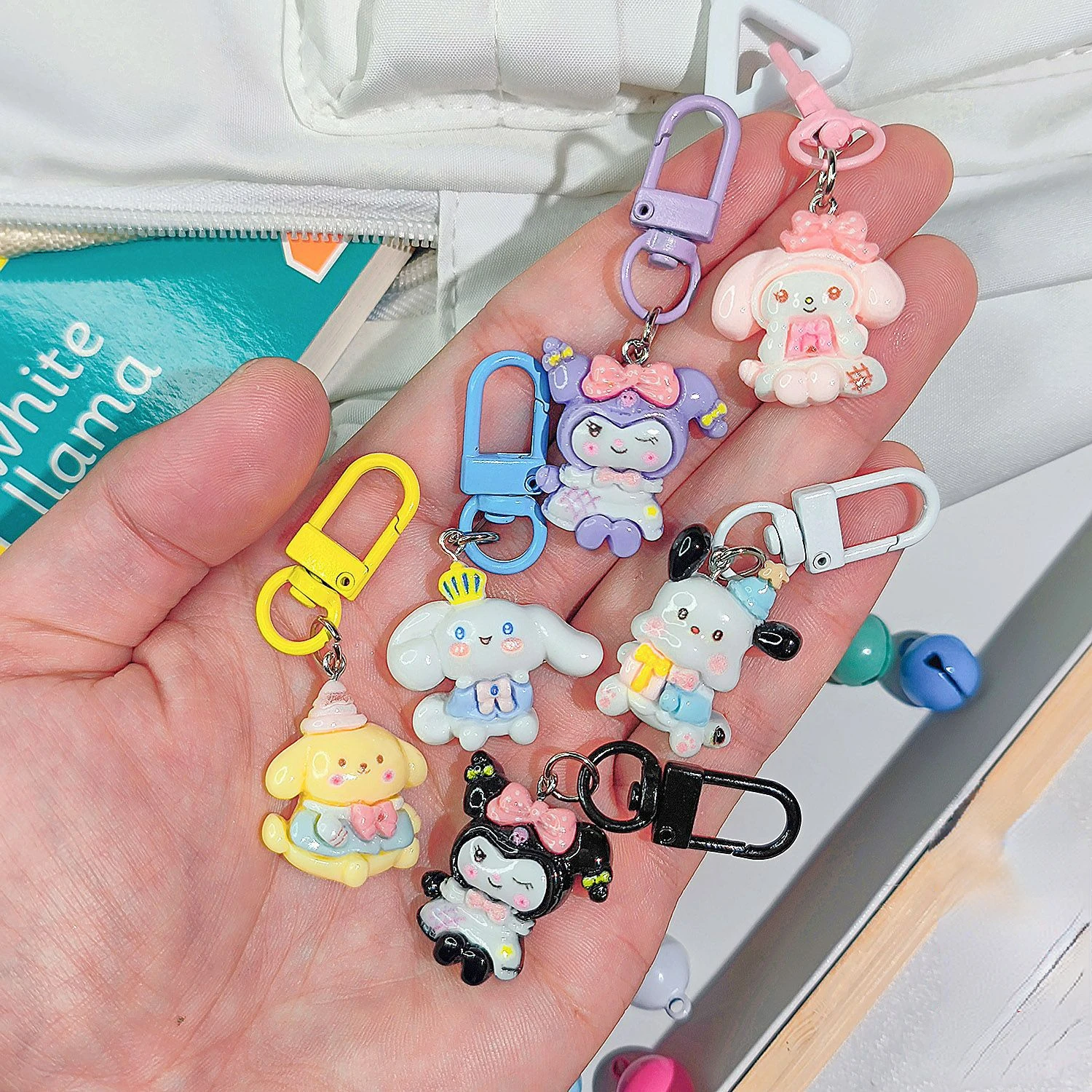 5Pcs/6Pcs Miniso Sanrio Kuromi My Melody Cinnamoroll Keychain Pendant Cute Cartoon Schoolbag Accessories Children's Toys