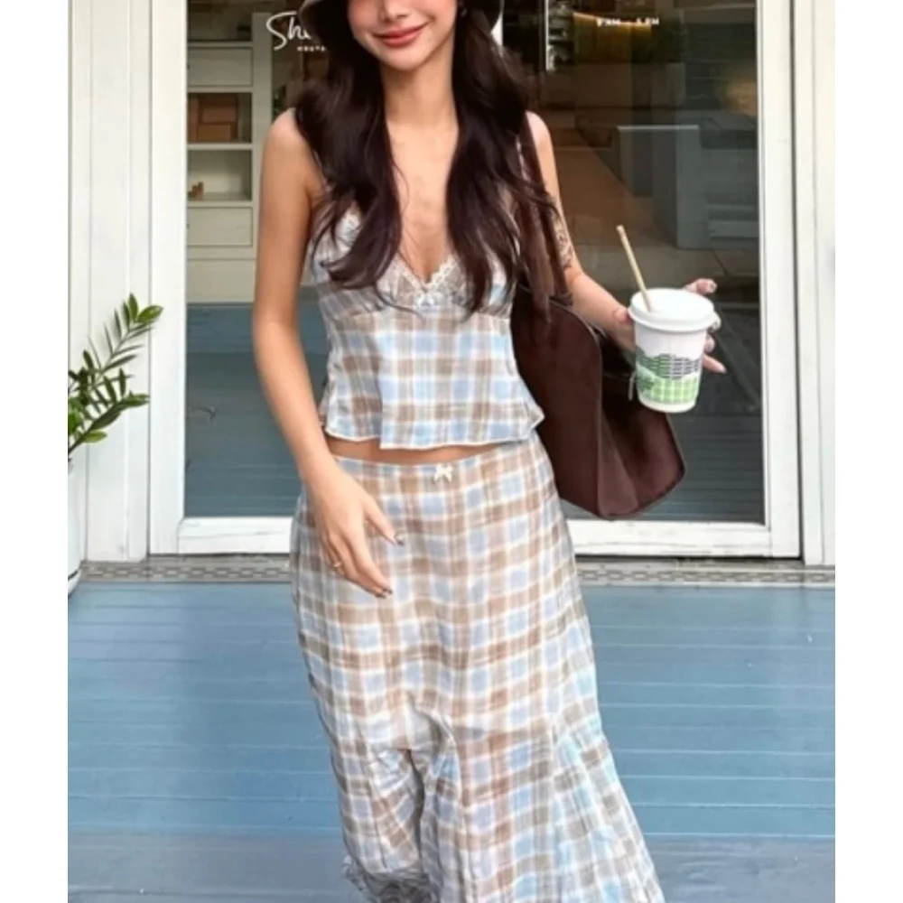 

Women Plaid Print Lace Trim Cami Top And Maxi Skirt Two Piece Set For Summer Daily Streetwear