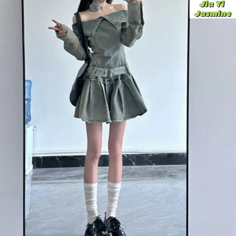 

Retro Design Sense One Shoulder Denim Connected Feeling Spicy Girl Ruffle Edge Pleated Short Skirt