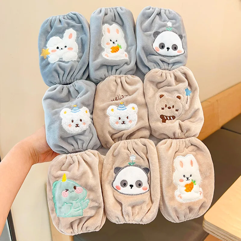 Children's Sleeve Baby Autumn and Winter Lovely Cartoon Anti-fouling Resistance Dirty Boys and Girls Sleeve Baby