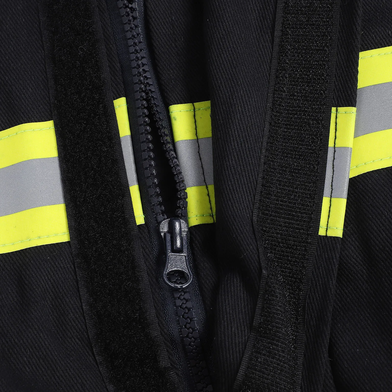 Fire Resistant Safety Suit 4 Layer Heat Insulation Jacket and Pants with High Visibility Reflective Strip Reflective Safety Suit