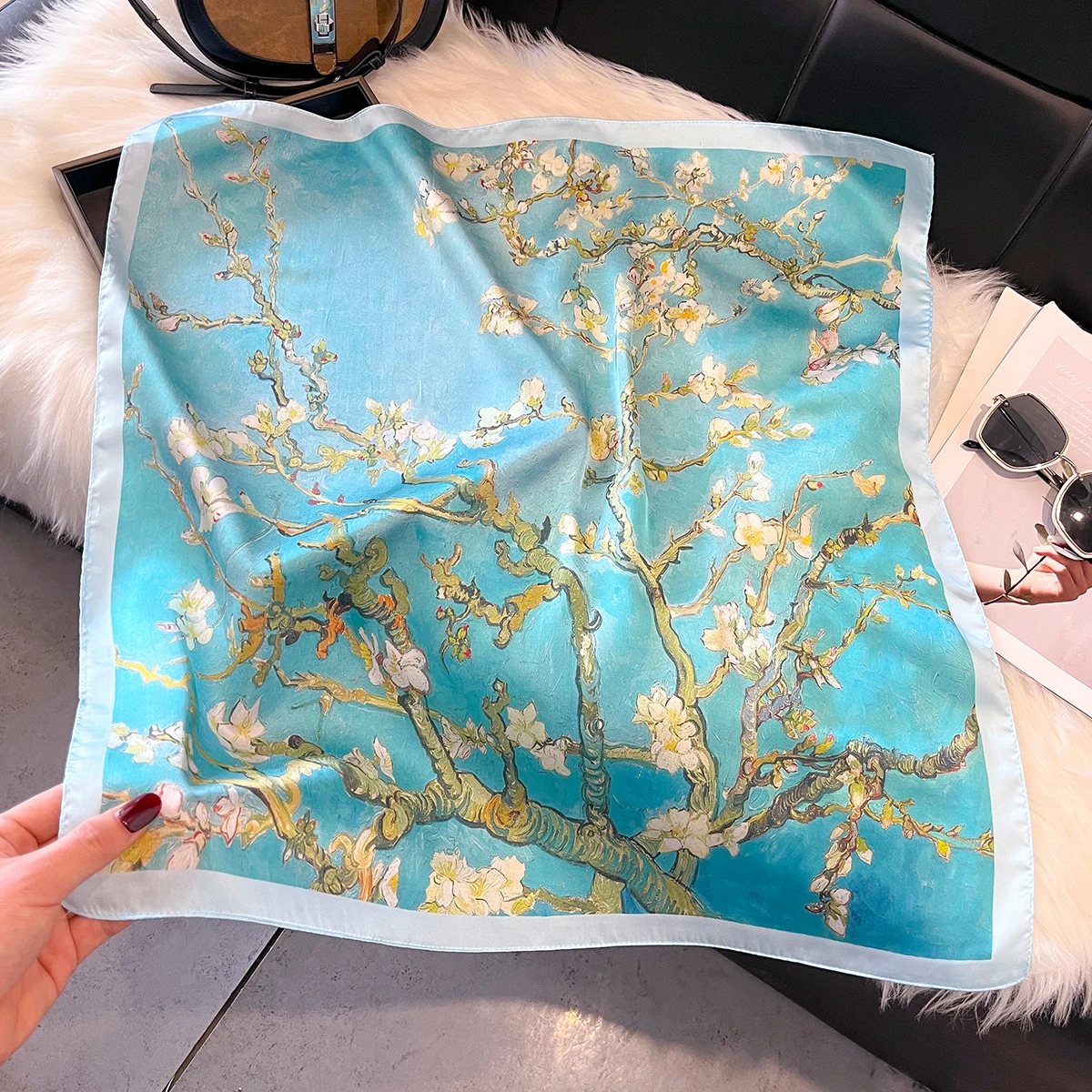 

Роскошный шелковистый квадратный платок с цветочным принтом для женщин, шейный платок с узором кешью, атласный головной платок, женский декоративный шейный платок