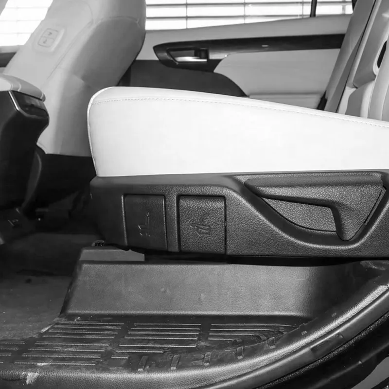 

Крышка замка-фиксатора откидного сиденья для Toyota Highlander 2022-2024, номера деталей 72058-0E120-C0-Z, 72058-0E130-C0-Z