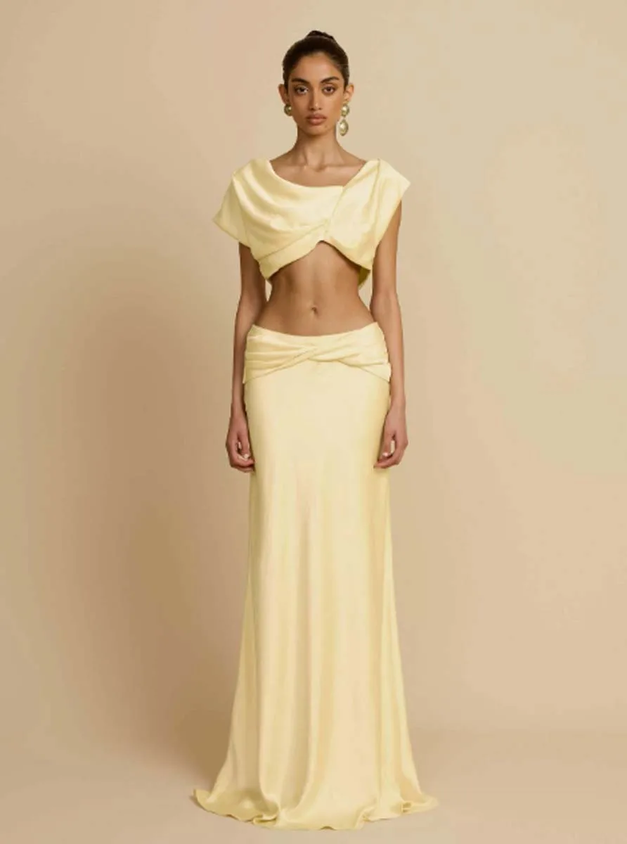 

Модные асимметричные топы и юбки-полусолнце: повседневные однотонные атласные комплекты из двух предметов, женские юбки с высокой талией, длинные юбки для отпуска