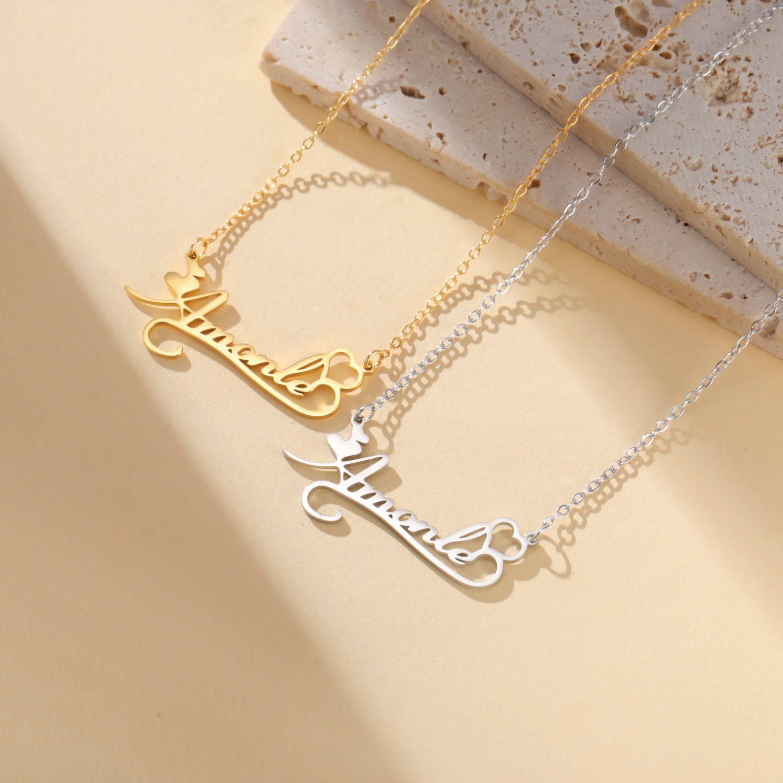 القلب مخصص قلادة اسم شخصية قلادة اسم هدية للنساء الرجال زوجين سلسلة مجوهرات من صلب لا يصدأ العبرية العربية #2