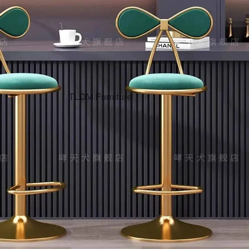 

Дизайн трона Барные стулья Ресторан Кожаные регулируемые барные стулья для спальни Металлический минималистский табурет Alto Lounge Suite Мебель