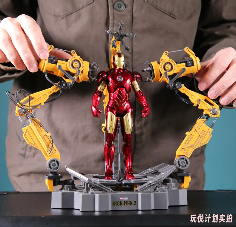 ZD MK6 MK4 juguete Iron Man con ganancia de traje armadura Circular LED plataforma de desmontaje Anime Tony Stark modelo regalos de figuras de acción