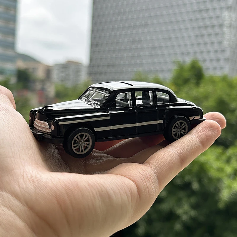 1:43 Alloy Vintage Diecast Car Model Car Classic BENZ Pull Back Car Model Miniature Vehicle Replica Gift For Kids Adults - Image 4