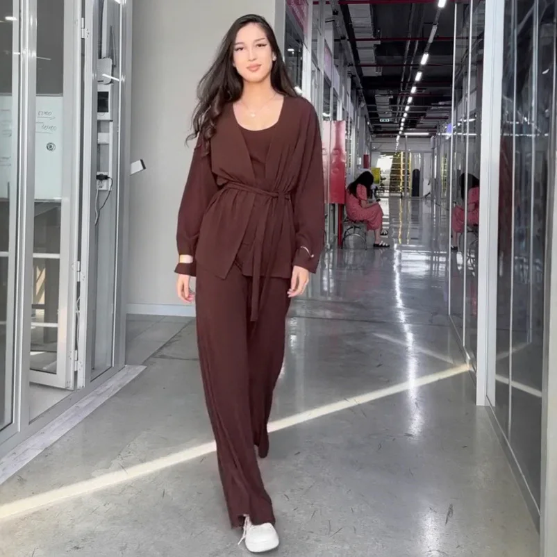 Automne nouveau décontracté col en U haut sans manches à manches longues pantalons d'extérieur trois pièces ensemble de vêtements pour femmes d'Europe et d'amérique