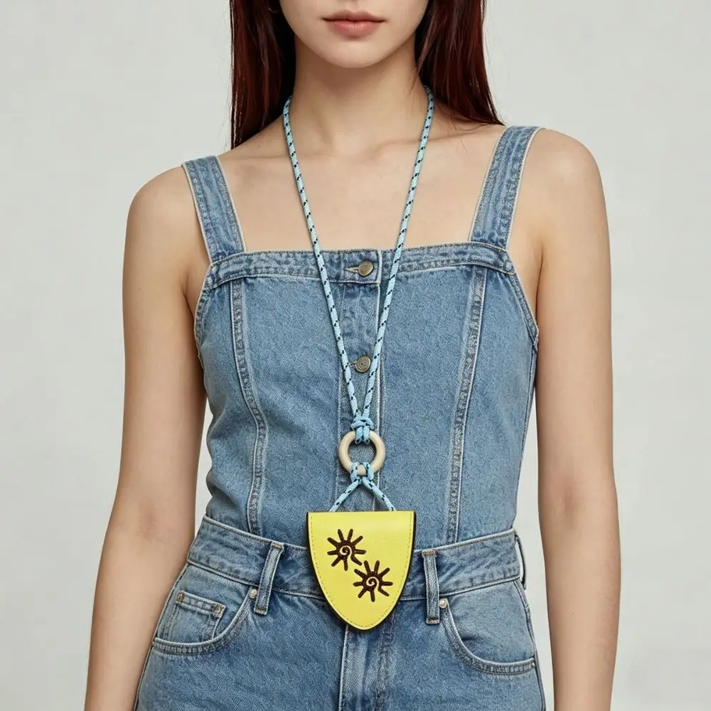 

Anti-lost Pu Leather Magnetic Glasses Clip Pendant Embroidery Sunflower Sunglasses Glasses Holder Vacation Style