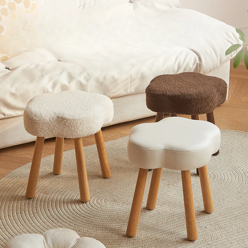 

Cloud Makeup Stool Cute Light Luxury Furniture Lambswool Dressing Stool Portable Wooden Chair Cozy Vanity Seat Chic Home Chair