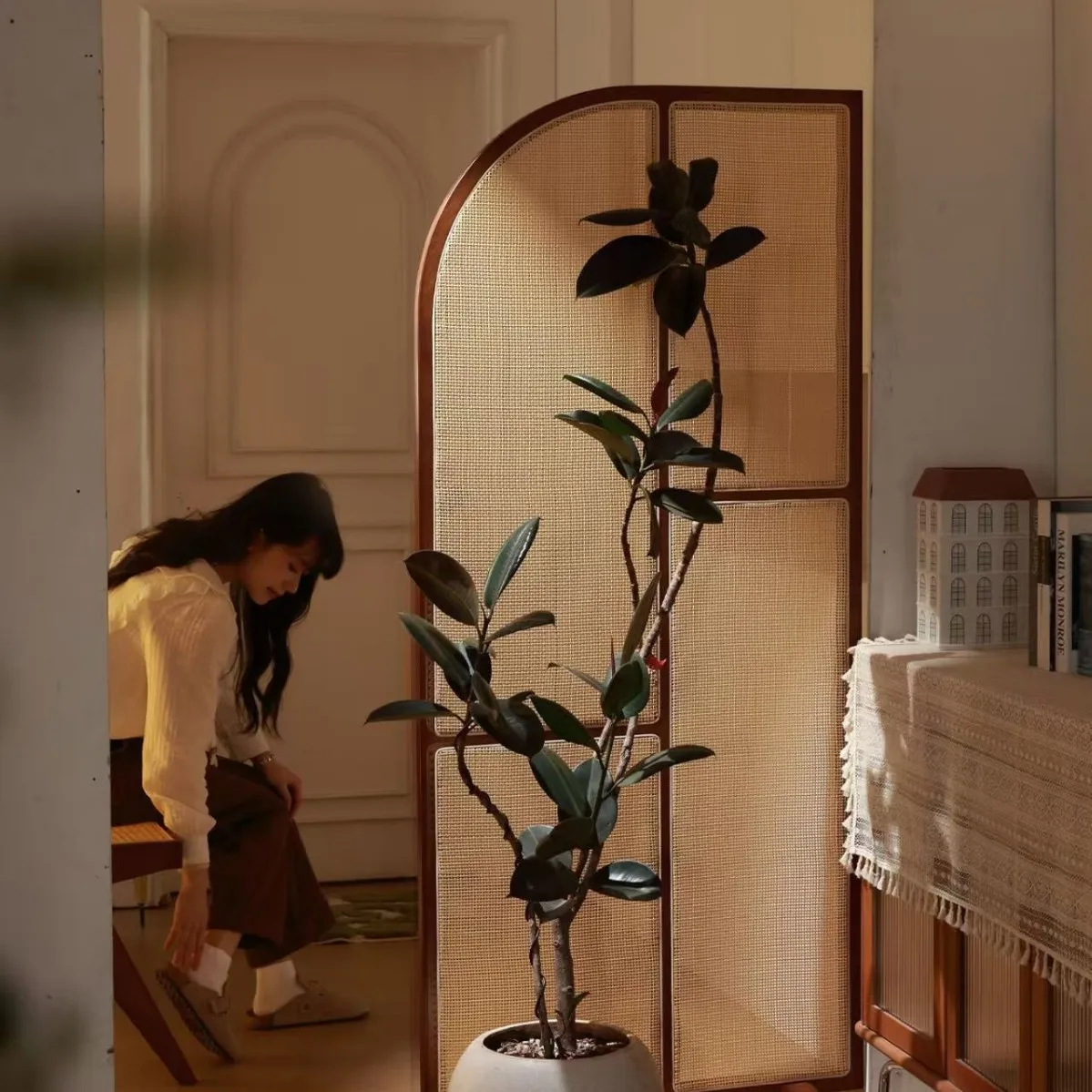 

Ретро-ширма из массива дерева и ротанга, перегородка для прихожей, входной двери, гостиной, спальни, для затенения, в японском стиле, передвижная