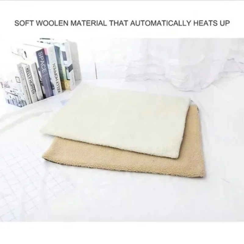 Self Heating Pet Mat Thermal Puppy Bed Dog Blanket Cat Bed Blanket Pet Thermal Mat Home Pet Rug Keep Warm Sleeping Cover