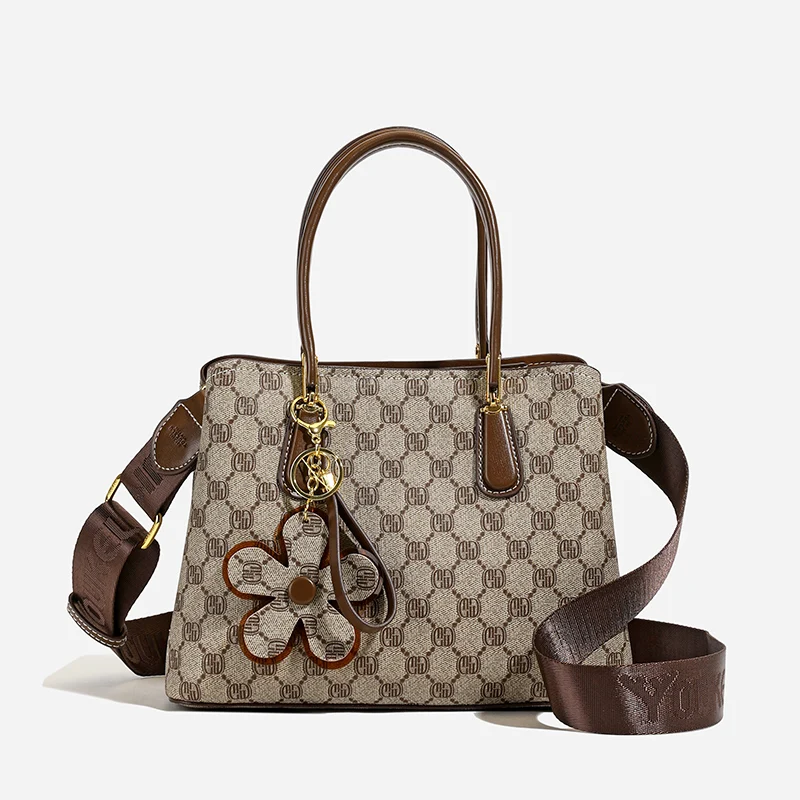 

Минималистичная стильная винтажная сумка для подгузников для женщин, элегантная дизайнерская кожаная сумка с большой вместимостью, модная люксовая сумка через плечо.