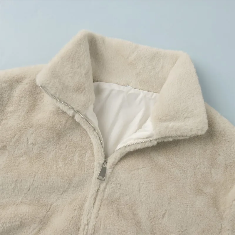 2025 New Women's Faux Fur Jacket Zipper Warm Plush Coat Oversized Soft Fluffy Stand Up Collar Autumn Winter Casual Jacket