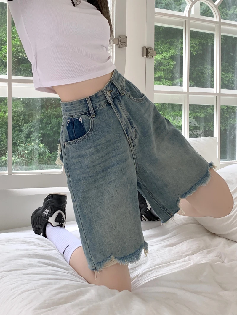 

Women Knee Length Blue Denim Shorts 90s Aesthetic Vintage Jeans Shorts Y2k Harajuku Korean Cowboy Short Pants 2000s Clothes 2024