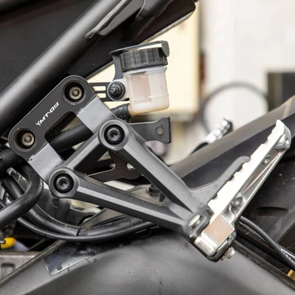 

MT09 FZ09 XSR 900 Foot Rests Foot Pegs Relocation Passenger Footpeg Footrests Rear Pedal Lowering For YAMAHA MT-09 FZ-09 XSR900